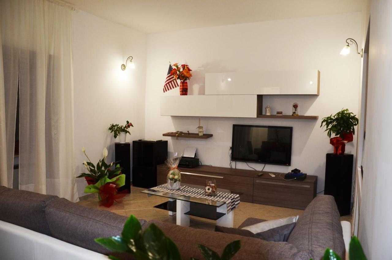 La Tana Delle Lepri Bed & Breakfast Morolo Exterior photo