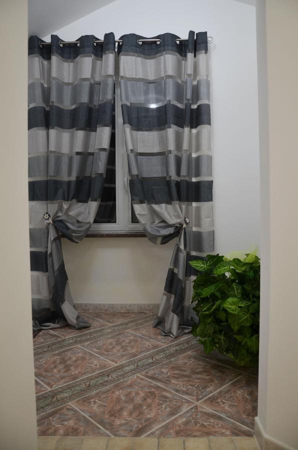 La Tana Delle Lepri Bed & Breakfast Morolo Exterior photo