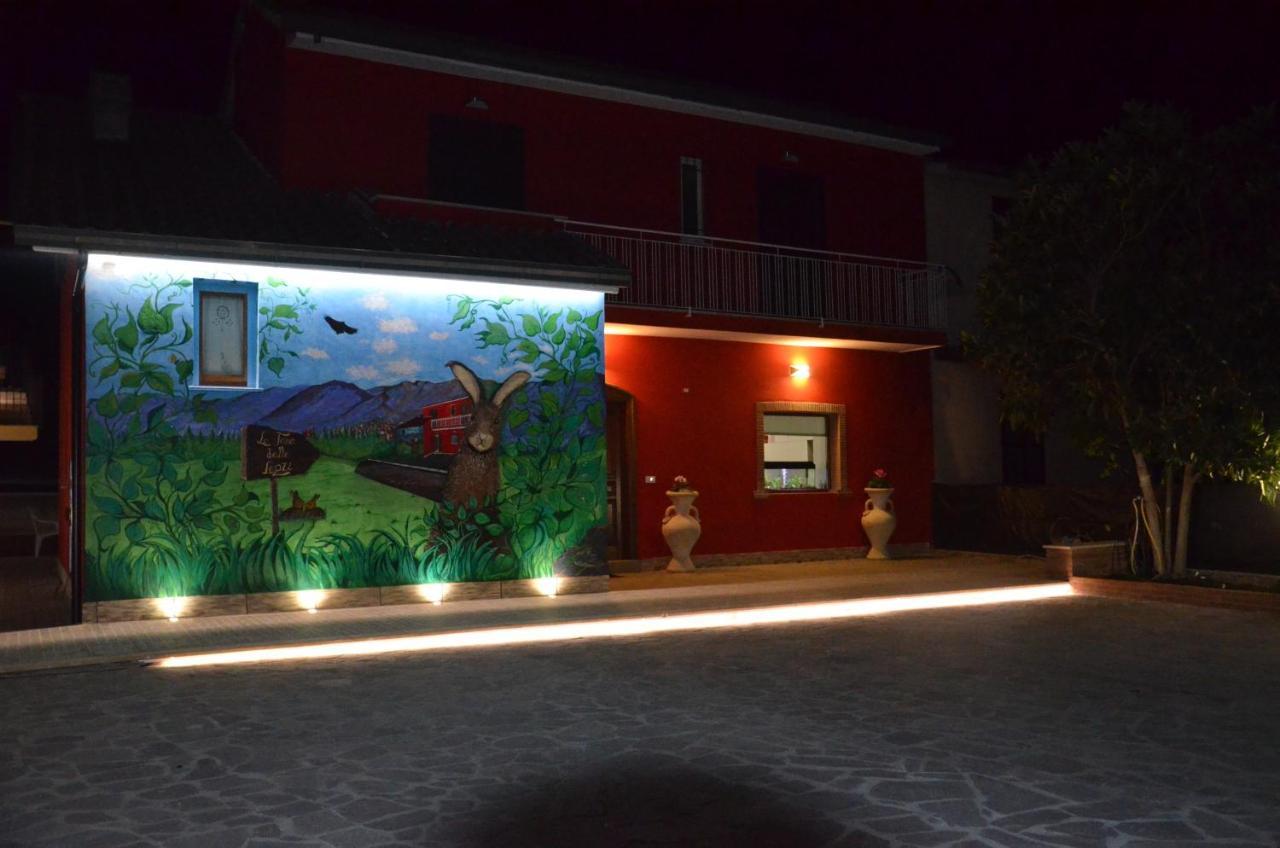 La Tana Delle Lepri Bed & Breakfast Morolo Exterior photo
